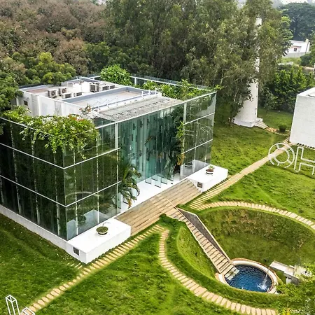 The Crystal Hall India'S Only All Glass Villa-3